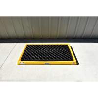 Ultra-Containment Tray&reg;, 54" L x 29.8" W x 3.5" H, 14 US gal. Spill Capacity Action Paper
