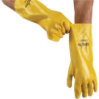 Gants &agrave; fini rugueux et r&eacute;sistants aux produits chimiques, Taille 9, 14" lo, PVC, Doublure en Interlock, 47-mil Action Paper