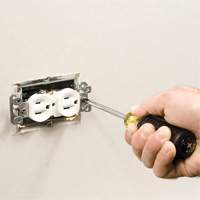 Phillips Screwdriver, #2, 8-1/4" L, Cushion Grip Handle Action Paper