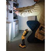 Lampe de travail portative, DEL, 500 lumens, 3 hres de fonctionnement, piles Rechargeable, Non compris Action Paper