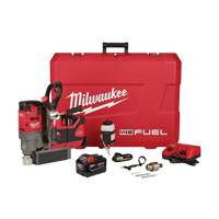 M18 Fuel™ Lineman Magnetic Drill Kit, 1-1/2", 2000 lbs. Drill Point Pressure UAE143 | Action Paper