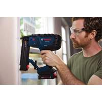 Brushless 18-Gauge Brad Nailer Kit with Standard Power Battery, 18 V, Lithium-Ion Action Paper