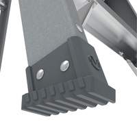 Step Ladder, 6', Fibreglass, 225 lbs. Capacity, Type 2 Action Paper