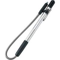 Lampe stylo Stylus Reach, DEL, 11 lumens, Corps en Aluminium, piles AAAA, Compris Action Paper
