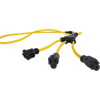 Adaptateur d'alimentation de style W, Ext&eacute;rieur, STOW, AWG 12/3, 15 A, 3 prise(s), 2' Action Paper